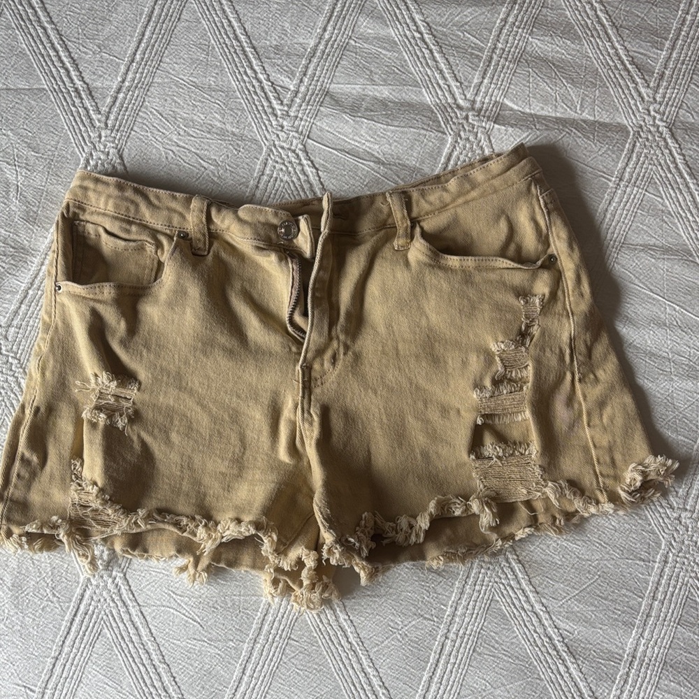 Source Unknown Tan Distressed Women Shorts